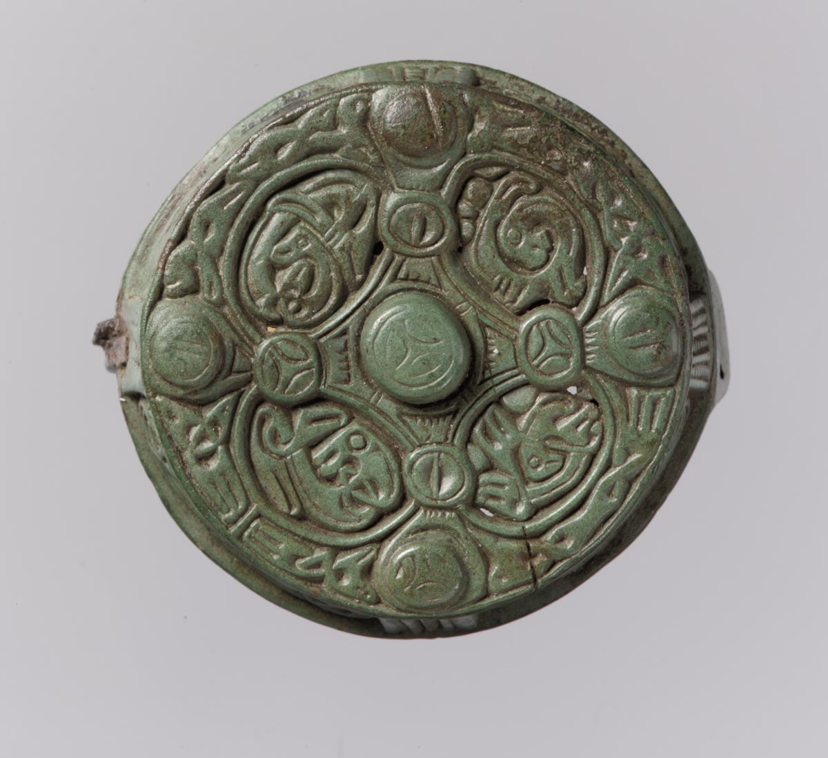 Viking-Age oval brooch, Petersen type P51