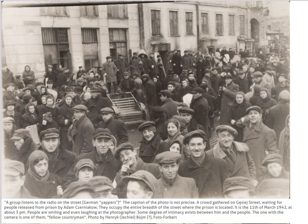 Photograph from the Ringelblum Archive